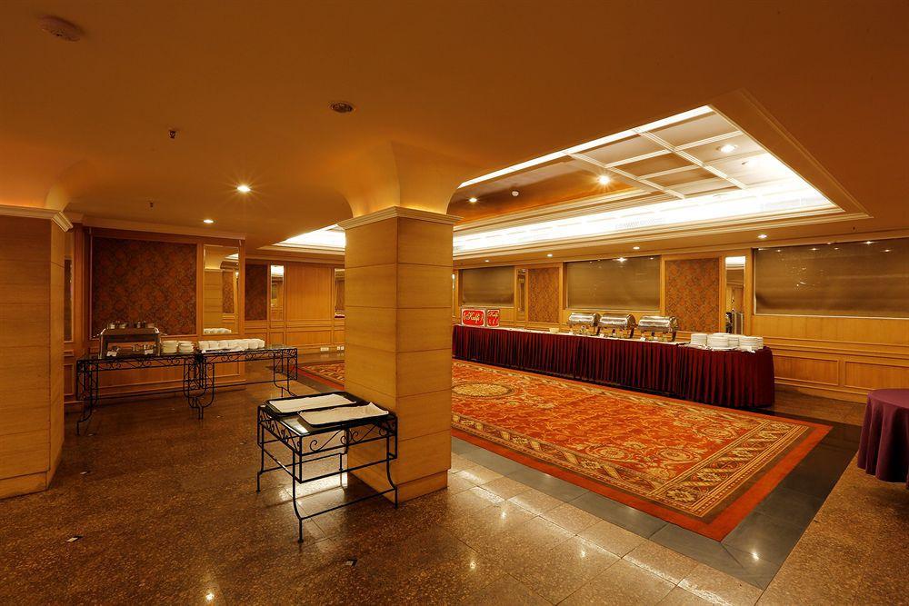Townhouse 517 La Sapphire Near Delhi Airport Hotel New Delhi Luaran gambar