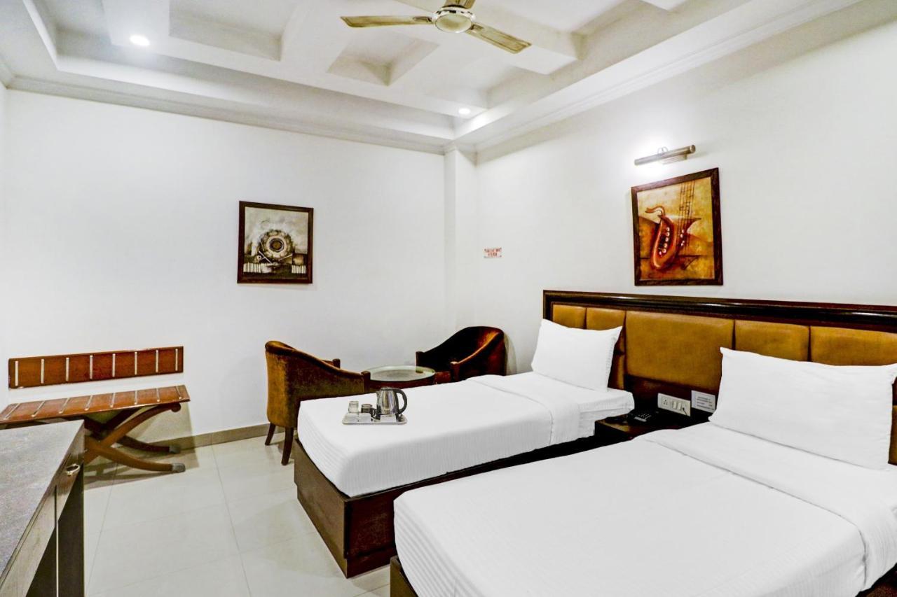 Townhouse 517 La Sapphire Near Delhi Airport Hotel New Delhi Luaran gambar