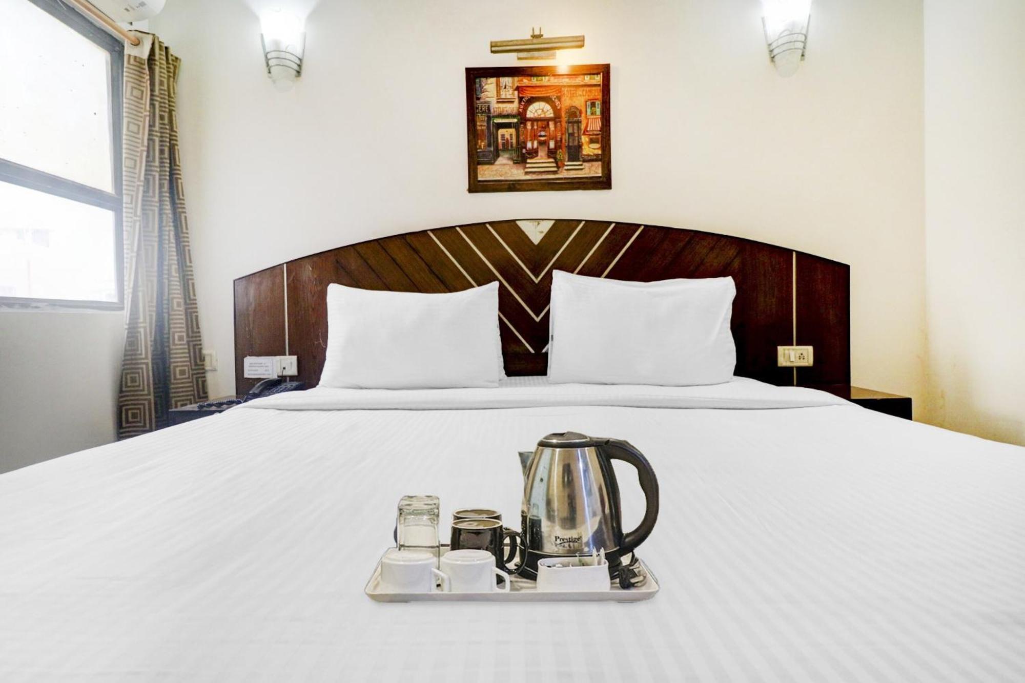 Townhouse 517 La Sapphire Near Delhi Airport Hotel New Delhi Luaran gambar